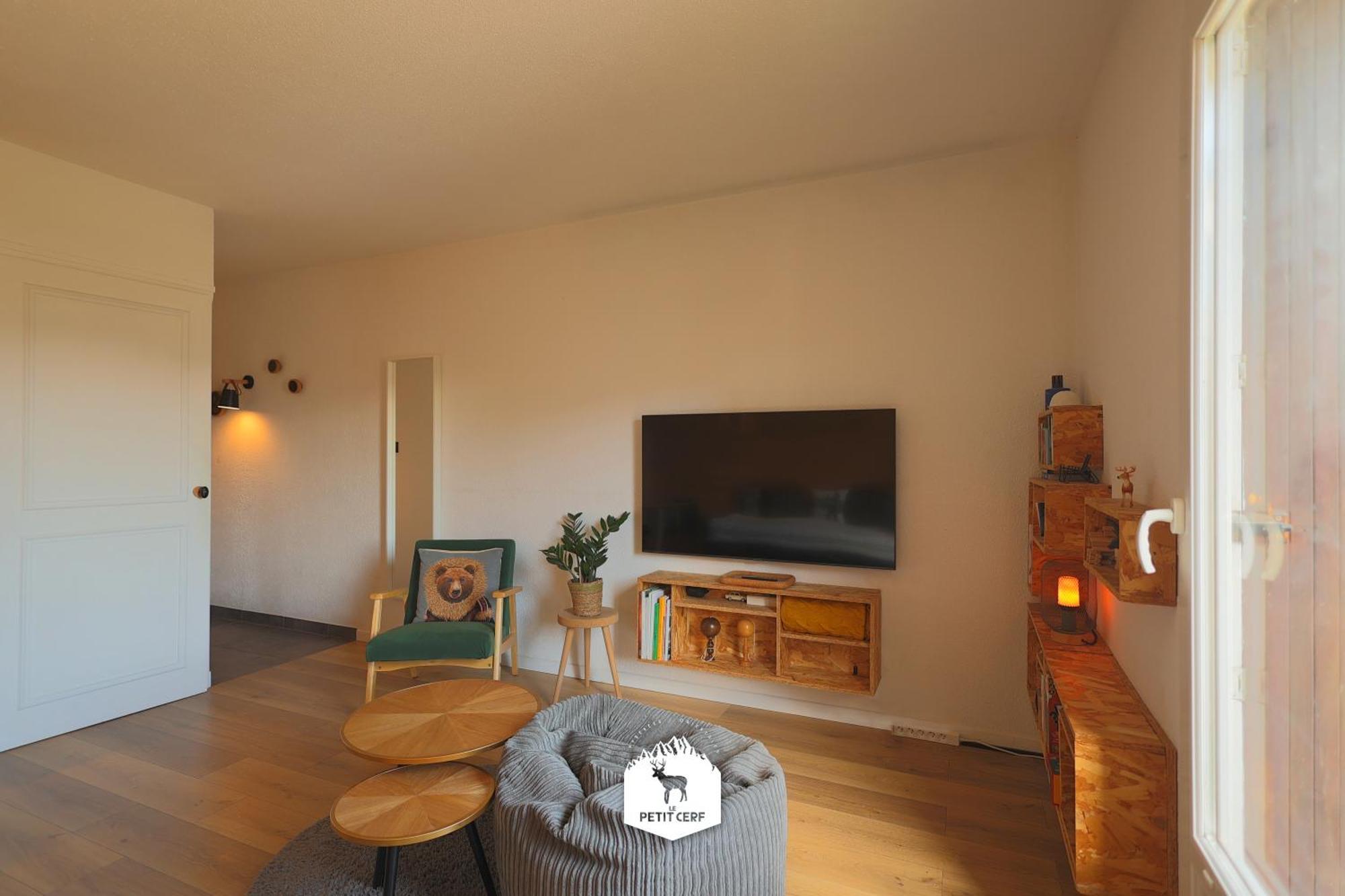 Le Petit Ours & Le Petit Cerf - Studios Vue Lac & Montagnes Les Angles  Exterior foto